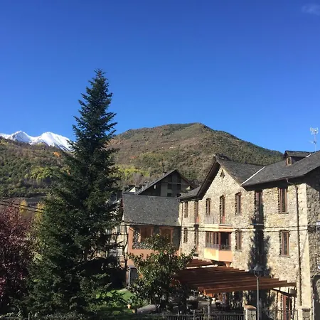 Hotel Vall D'aneu 2*
