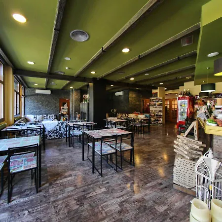Hotel Vall D'aneu 2*